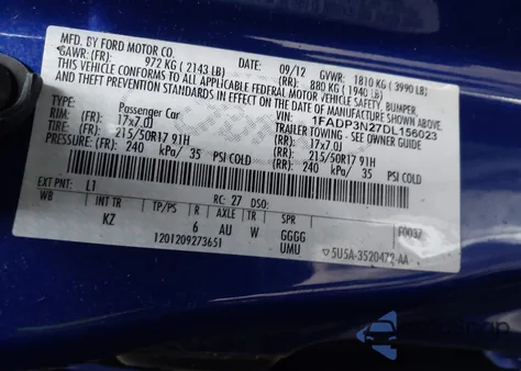 2013 Ford Focus Titanium z USA, uszkodzony, nr VIN 1FADP3N27DL156023